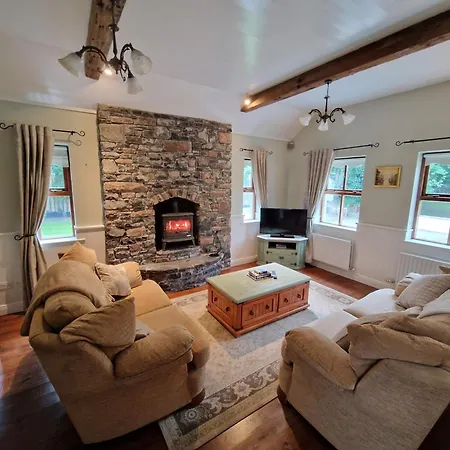 Elegant Traditional Family House Ring Of Kerry Villa Tralee