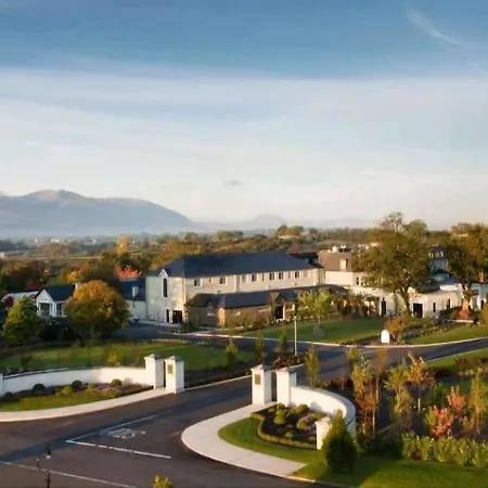 Elegant Traditional Family House Ring Of Kerry Villa *