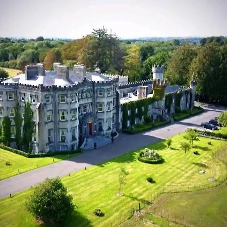 Elegant Traditional Family House Ring Of Kerry Villa